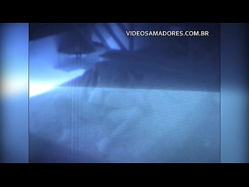 ❤️ U maritu filma a moglia chì scopa un vicinu è scopre chì hè un cornu ️ Video cazzo à porn co.xlxxporno.ru ️❤